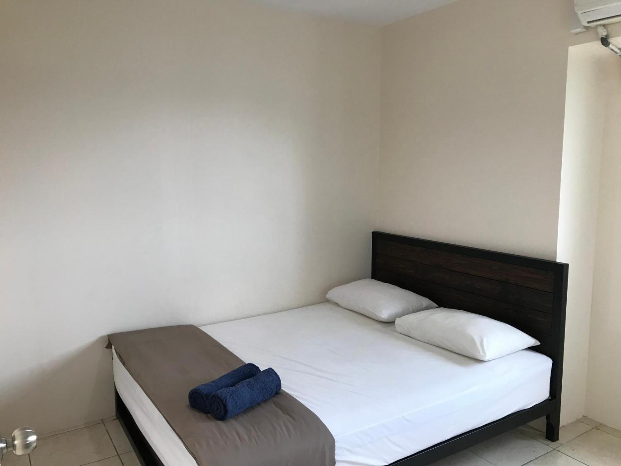 Queen Victoria Apartment Batam Habitación foto