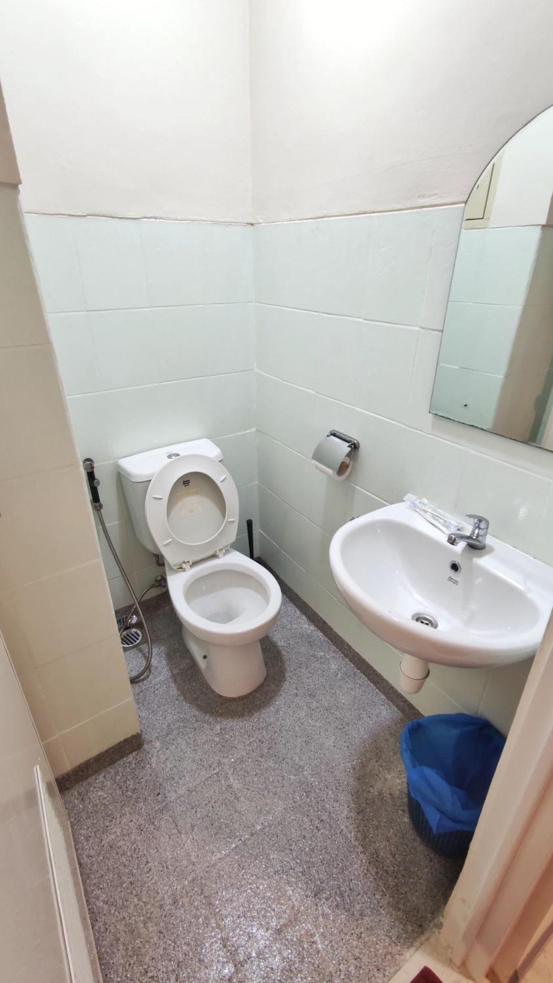 Queen Victoria Apartment Batam Habitación foto